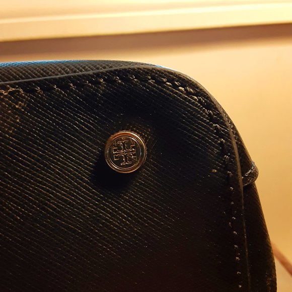 Tory Burch Robinson double zip tote - Picture 6 of 11